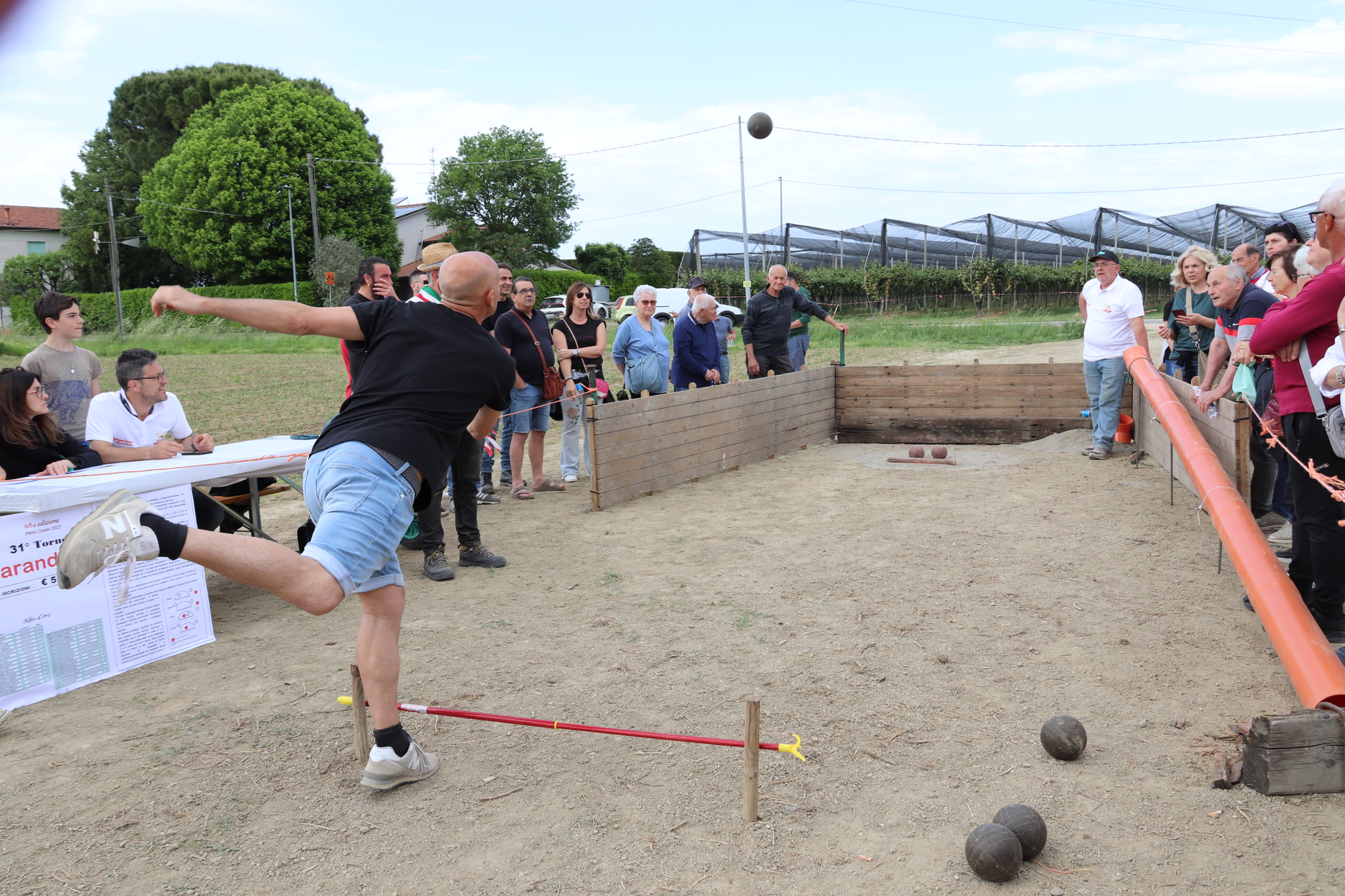 Lancio durante il torneo di Barandell a Pieve Cesato